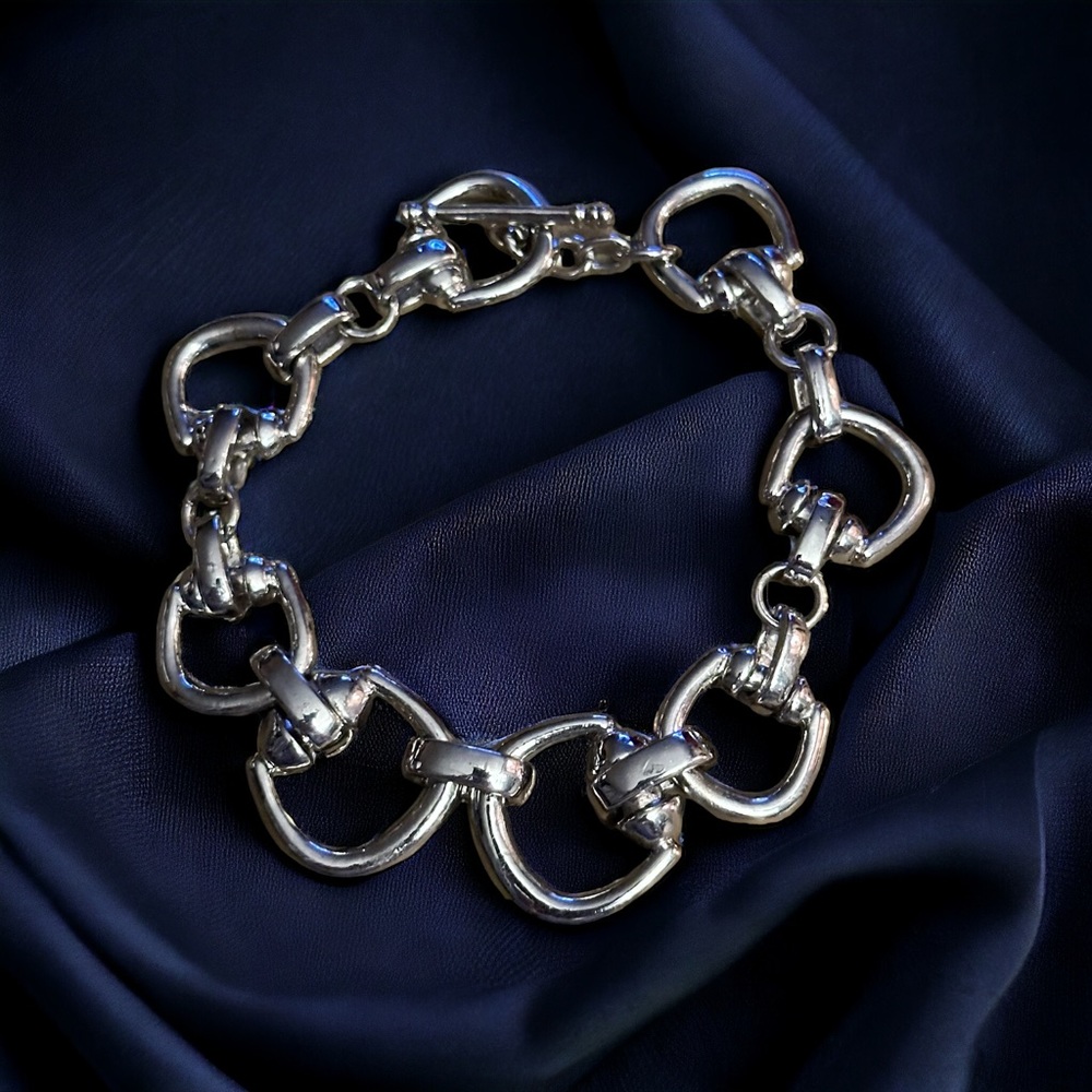Horse stirrup link toggle bracelet